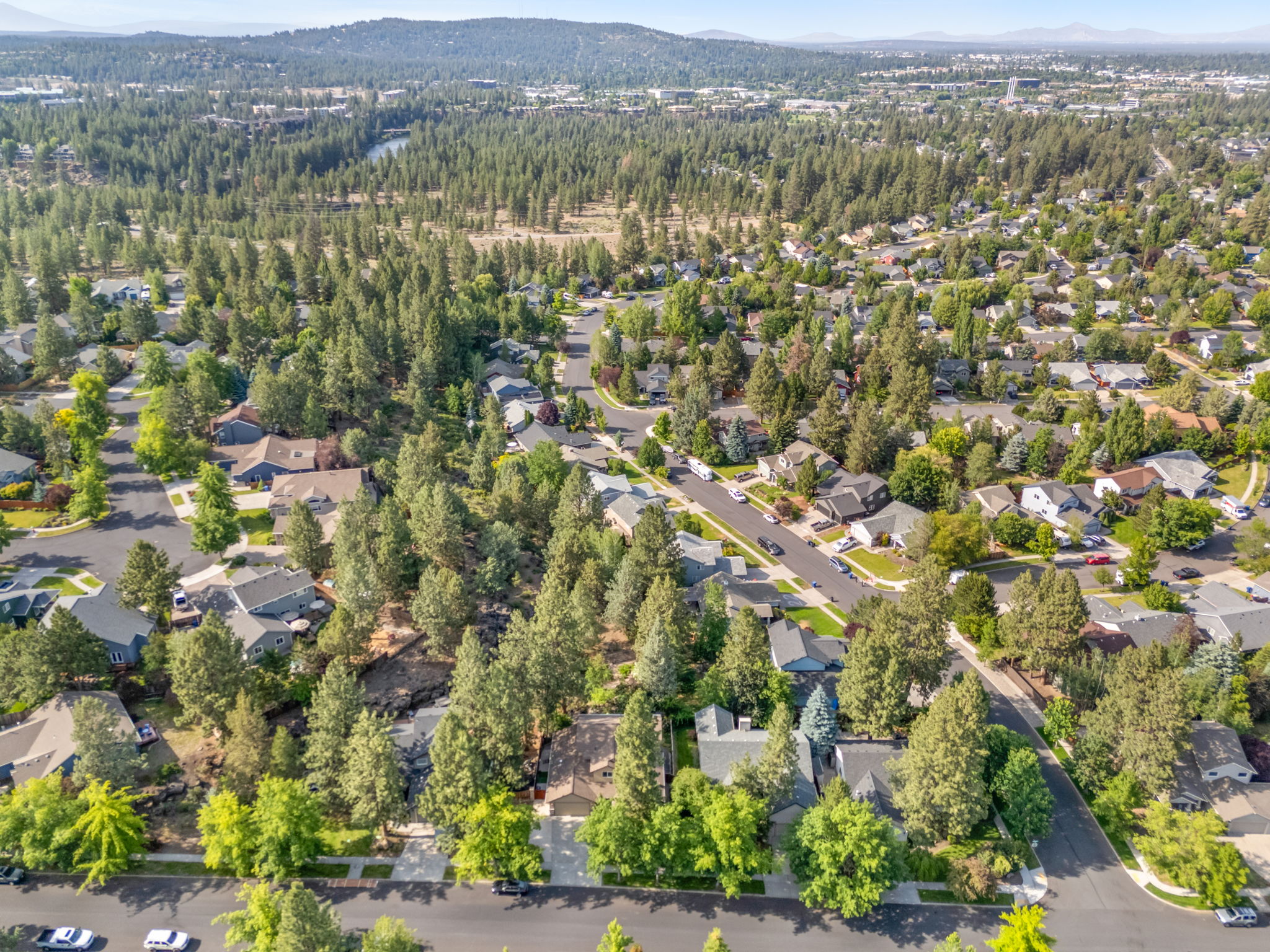 Understanding Bend’s STR Regulations Before You Buy: A Guide from Bend Relo