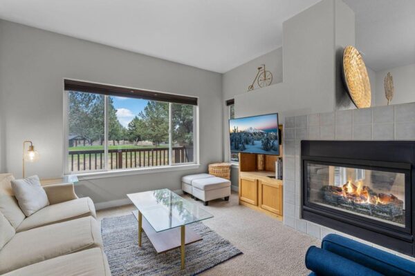 20251001001806688985000000-o