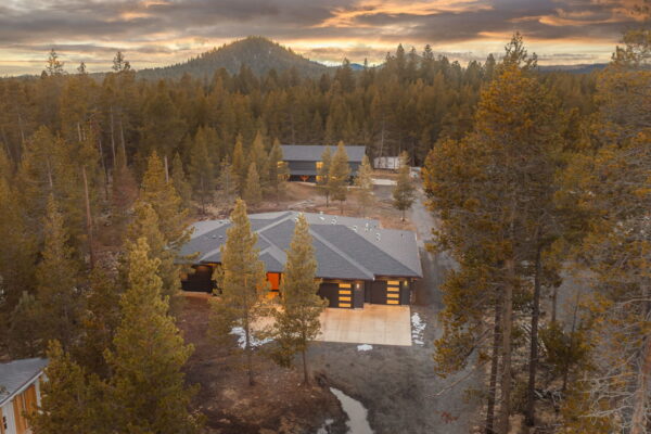 151-web-or-mls-22-print-Riley_Visuals_Twilight-522