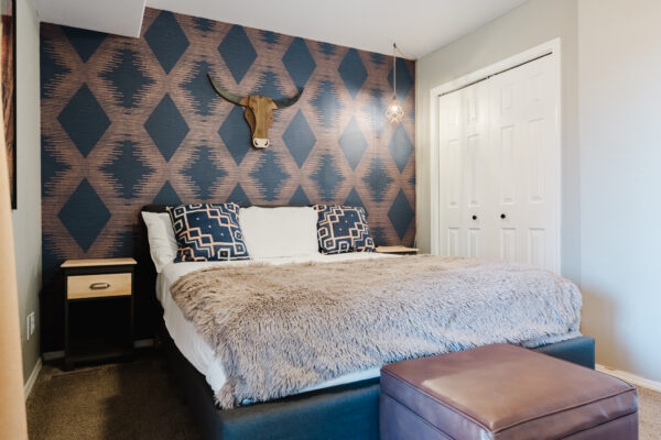 929 NE Lena - Small-17