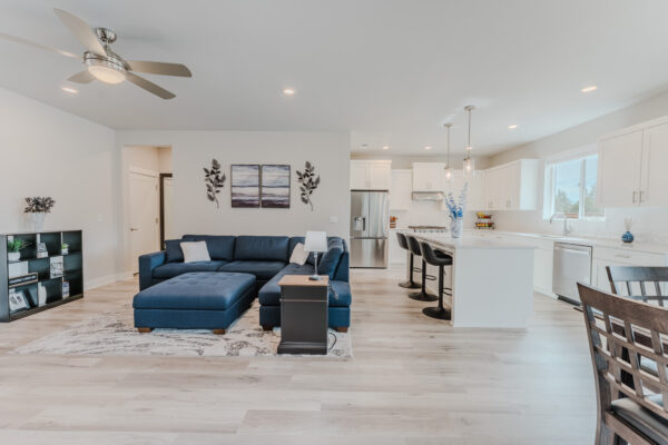 3759 NE Tellus Small Size-068