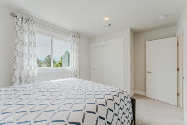 3759 NE Tellus Small Size-074