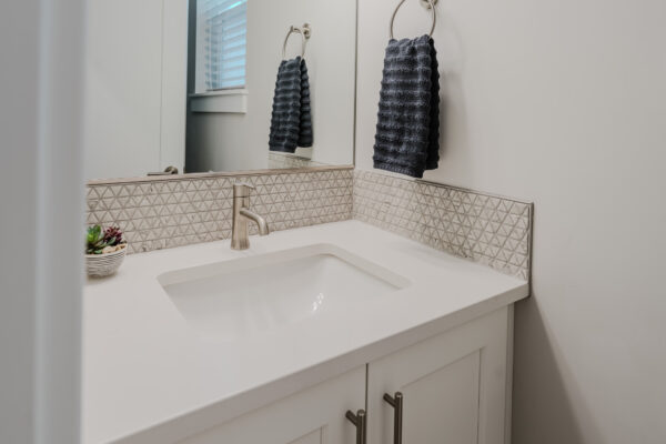 3759 NE Tellus Small Size-092