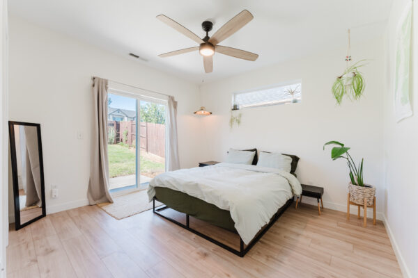 623 Glencoe Bend - Small Size-31