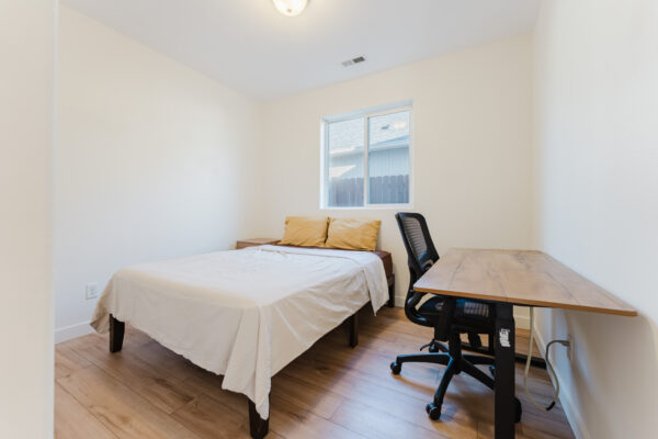 623 Glencoe Bend - Small Size-34