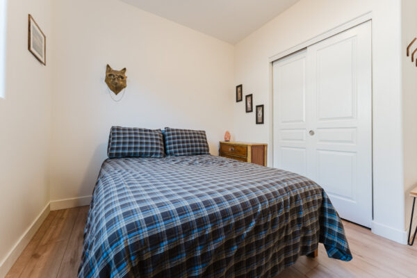 623 Glencoe Bend - Small Size-36