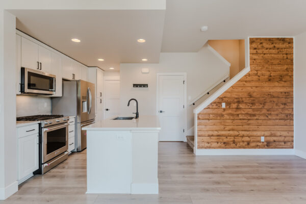 63087 Boyd Acres Small Size-04