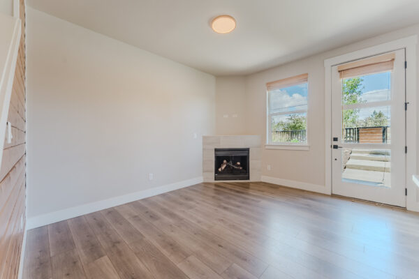63087 Boyd Acres Small Size-17