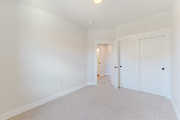 63087 Boyd Acres Small Size-26