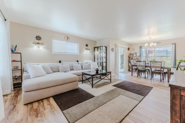 61055 Borden - Small-13