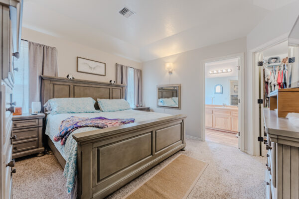 61055 Borden - Small-18