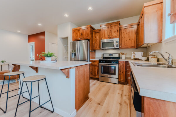 640 SE Reed Market - Small Size-05