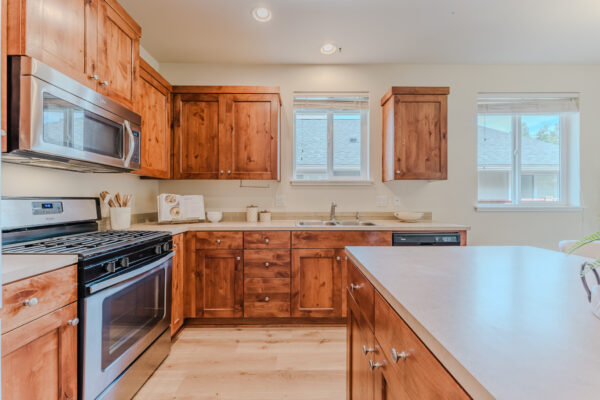 640 SE Reed Market - Small Size-10