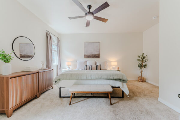 640 SE Reed Market - Small Size-22