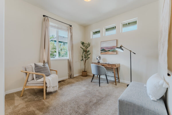 640 SE Reed Market - Small Size-34