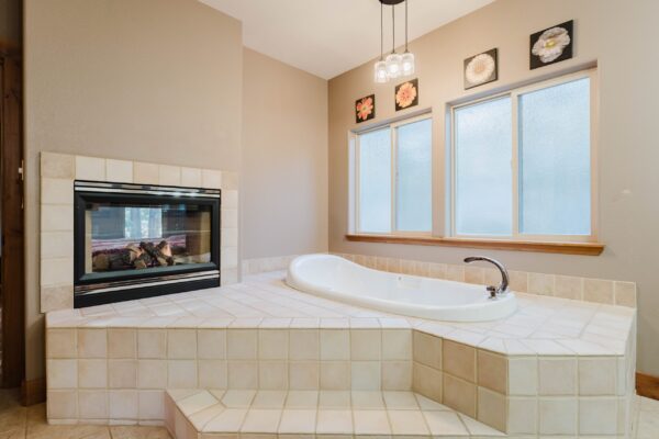 60800 River Bluff Trl Small (19 of 88)