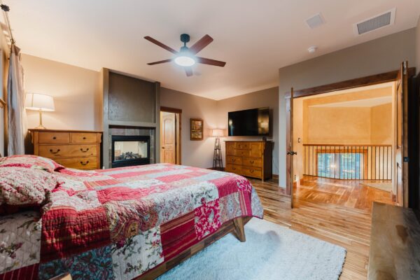 60800 River Bluff Trl Small (23 of 88)