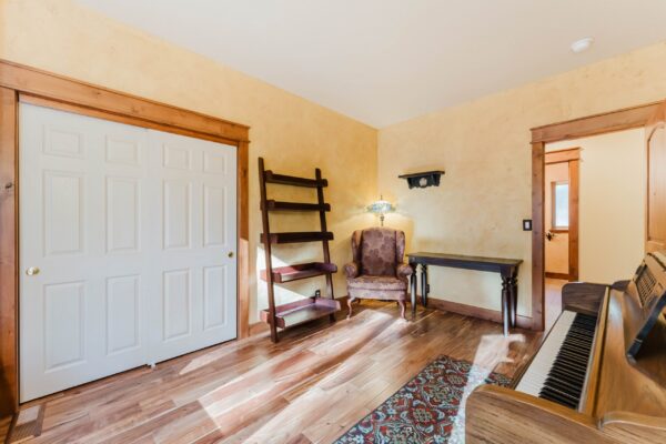 60800 River Bluff Trl Small (47 of 88)